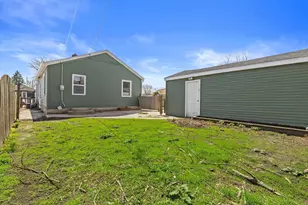 1304 Graceland Ave, Racine, WI 53403 - Photo 20