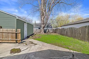 1304 Graceland Ave, Racine, WI 53403 - Photo 22