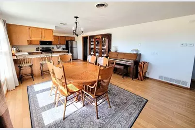 14612  Slager Rd, Franklin, WI 54230 - Photo 6