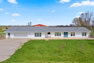 14612 Slager Rd, Franklin, WI 54230 - Photo 2