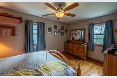 372 W Rogers St, Hartford, WI 53027 - Photo 12