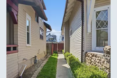 1504  Deane Blvd, Racine, WI 53405 - Photo 30