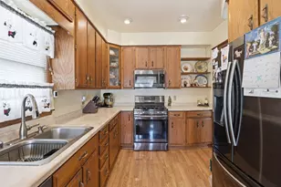 1504 Deane Blvd, Racine, WI 53405 - Photo 18