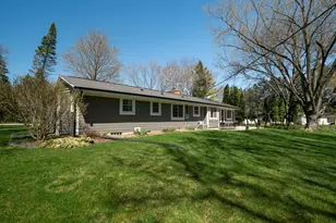 7119 W Freistadt Rd, Mequon, WI 53092 - Photo 54