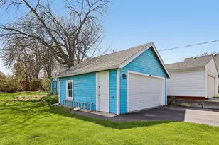 8425 W Lapham St, West Allis, WI 53214 - Photo 38