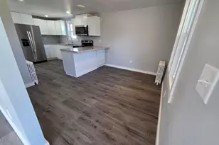 2230 S 10th St, Manitowoc, WI 54220 - Photo 14