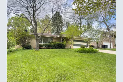 10731 W Keefe Ave, Wauwatosa, WI 53222 - Photo 1