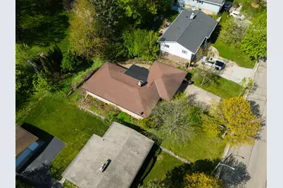10731 W Keefe Ave, Wauwatosa, WI 53222 - Photo 30