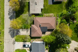 10731 W Keefe Ave, Wauwatosa, WI 53222 - Photo 28