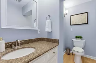 514 E Community Pl, Fox Point, WI 53217 - Photo 24