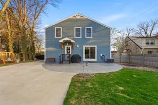 514 E Community Pl, Fox Point, WI 53217 - Photo 44