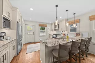 4954 N Diversey Blvd, Whitefish Bay, WI 53217 - Photo 10