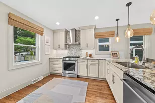 4954 N Diversey Blvd, Whitefish Bay, WI 53217 - Photo 12