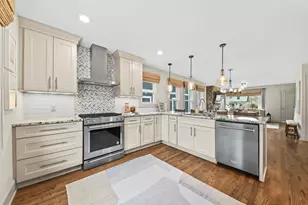 4954 N Diversey Blvd, Whitefish Bay, WI 53217 - Photo 14