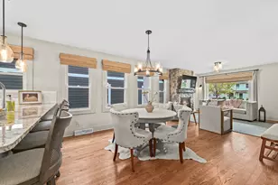 4954 N Diversey Blvd, Whitefish Bay, WI 53217 - Photo 8