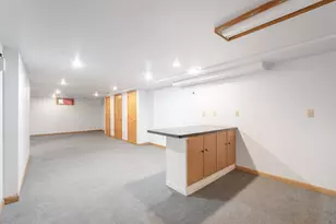 2526 W Dunwood Rd, Glendale, WI 53209 - Photo 20