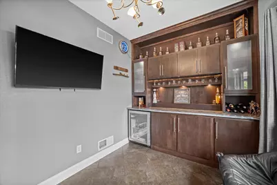 12355 W Whitaker Ave, Greenfield, WI 53228 - Photo 8