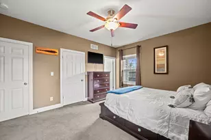 12355 W Whitaker Ave, Greenfield, WI 53228 - Photo 28