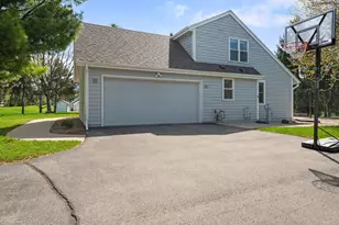 N71W23321 Good Hope Rd, Sussex, WI 53089 - Photo 2