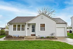 2627 S 75th St, West Allis, WI 53219 - Photo 2