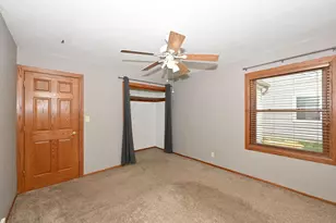 2627 S 75th St, West Allis, WI 53219 - Photo 16