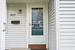 2627 S 75th St, West Allis, WI 53219 - Photo 4