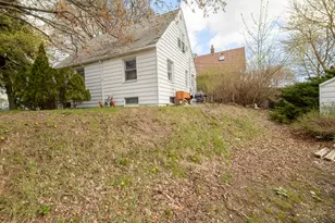 7139 W Beloit Rd, West Allis, WI 53219 - Photo 20