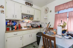 7139 W Beloit Rd, West Allis, WI 53219 - Photo 8