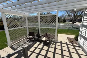 204 Wollet Dr, Fort Atkinson, WI 53538 - Photo 12