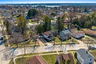3210 Monroe St, Two Rivers, WI 54241 - Photo 24