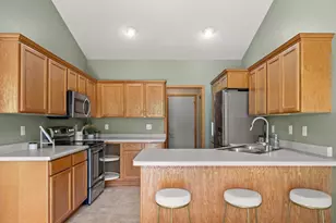 226 Reeds Dr, West Bend, WI 53095 - Photo 8