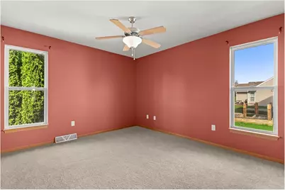 226  Reeds Dr, West Bend, WI 53095 - Photo 20