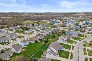 226 Reeds Dr, West Bend, WI 53095 - Photo 30