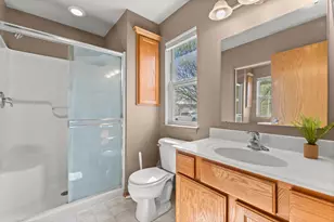 226 Reeds Dr, West Bend, WI 53095 - Photo 18