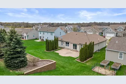 226  Reeds Dr, West Bend, WI 53095 - Photo 28