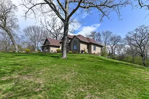 225 Ridge Line Rd, Racine, WI 53105 - Photo 38