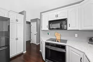 225 Ridge Line Rd, Racine, WI 53105 - Photo 16