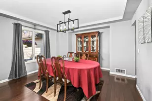 225 Ridge Line Rd, Racine, WI 53105 - Photo 18