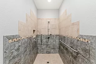 5925 S Conservancy Dr, New Berlin, WI 53151 - Photo 32