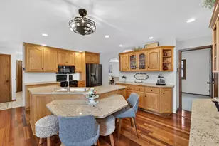 3445 E Elmwood Dr, Racine, WI 53405 - Photo 8