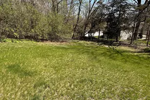 522 Burlington Ave, Twin Lakes, WI 53181 - Photo 20