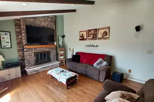 15415 W Fenway Dr, New Berlin, WI 53151 - Photo 4