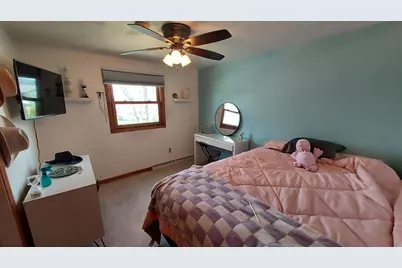 15415 W Fenway Dr, New Berlin, WI 53151 - Photo 24