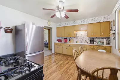 3350 E Whittaker Ave, Cudahy, WI 53110 - Photo 4