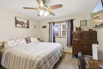 3350 E Whittaker Ave, Cudahy, WI 53110 - Photo 16