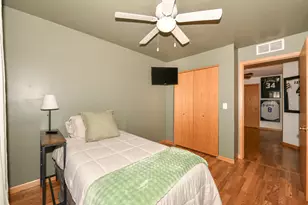 2409 Fox River Pkwy, Waukesha, WI 53189 - Photo 28