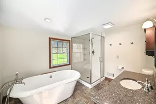 W278N1973 Lakeview Dr, Pewaukee, WI 53072 - Photo 24