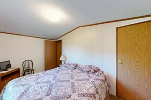 E2817 S Creek Rd, Genoa, WI 54624 - Photo 14