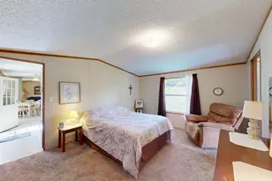 E2817 S Creek Rd, Genoa, WI 54624 - Photo 12
