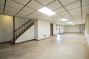 W204N4833 Lannon Rd, Menomonee Falls, WI 53051 - Photo 34